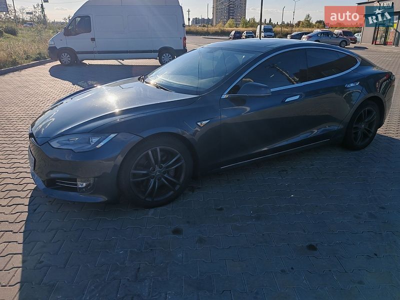 Ліфтбек Tesla Model S 2014 в Києві фото 9 Ліфтбек Tesla Model S 2014 в Києві