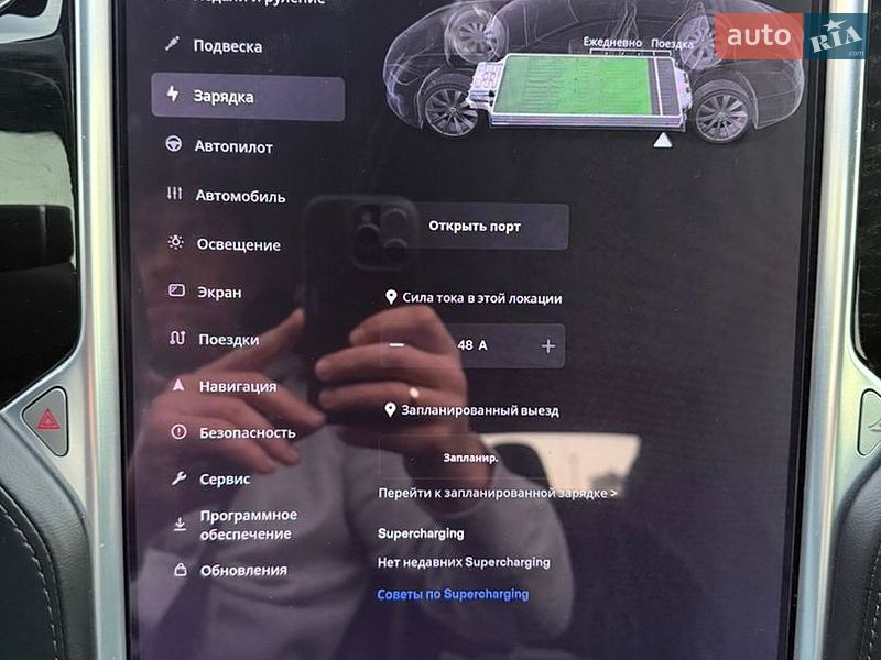 Ліфтбек Tesla Model S 2017 в Івано-Франківську