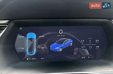 Лифтбек Tesla Model S 2017 в Одессе