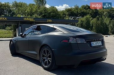 Лифтбек Tesla Model S 2023 в Львове