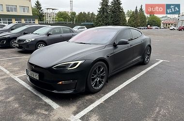 Лифтбек Tesla Model S 2023 в Львове