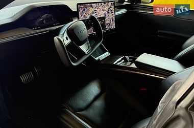 Лифтбек Tesla Model S 2023 в Львове