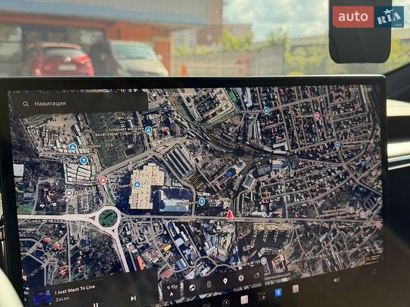 Лифтбек Tesla Model S 2023 в Львове