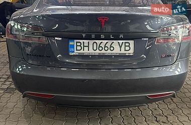 Лифтбек Tesla Model S 2015 в Одессе фото Лифтбек Tesla Model S 2015 в Одессе