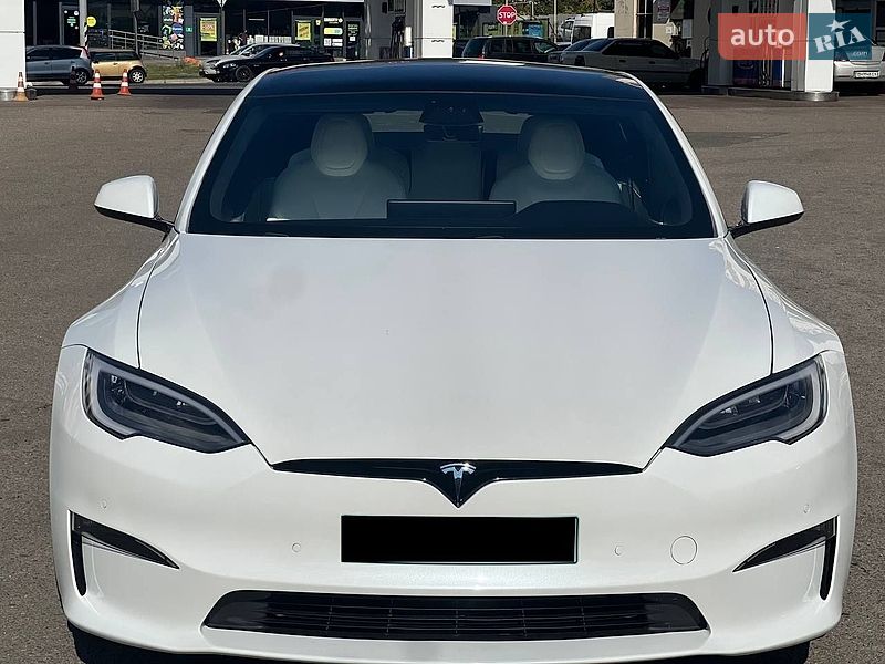 Ліфтбек Tesla Model S 2021 в Одесі