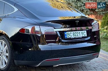 Лифтбек Tesla Model S 2013 в Дрогобыче