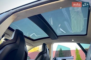 Лифтбек Tesla Model S 2013 в Дрогобыче