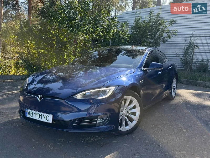 Tesla Model S