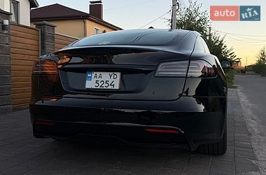 Ліфтбек Tesla Model S 2023 в Києві