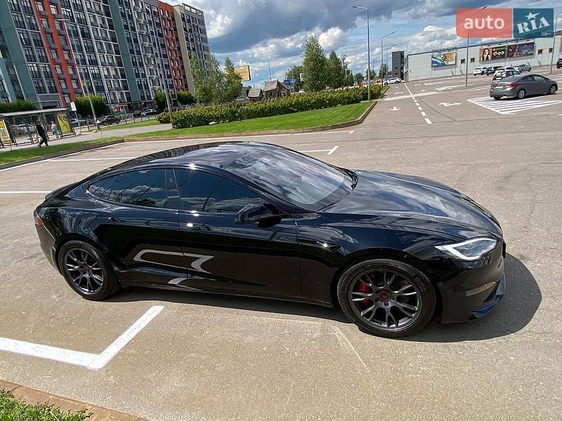 Ліфтбек Tesla Model S 2021 в Києві
