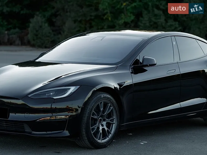 Tesla Model S 2022
