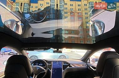 Лифтбек Tesla Model S 2016 в Тернополе фото 11 Лифтбек Tesla Model S 2016 в Тернополе