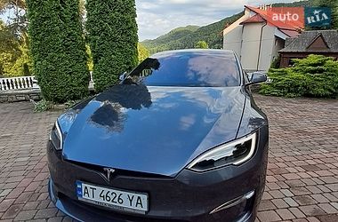 Лифтбек Tesla Model S 2021 в Коломые