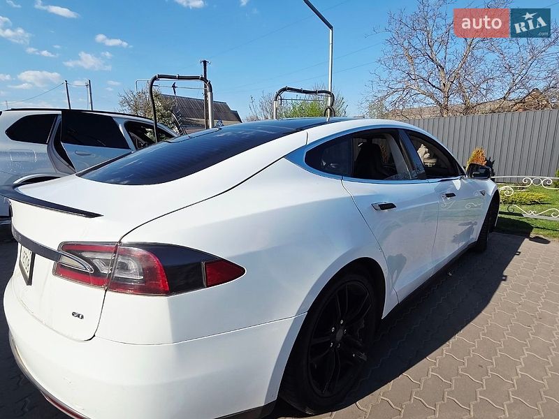 Ліфтбек Tesla Model S 2013 в Ружині фото 2 Ліфтбек Tesla Model S 2013 в Ружині
