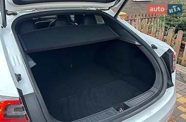 Лифтбек Tesla Model S 2016 в Кропивницком