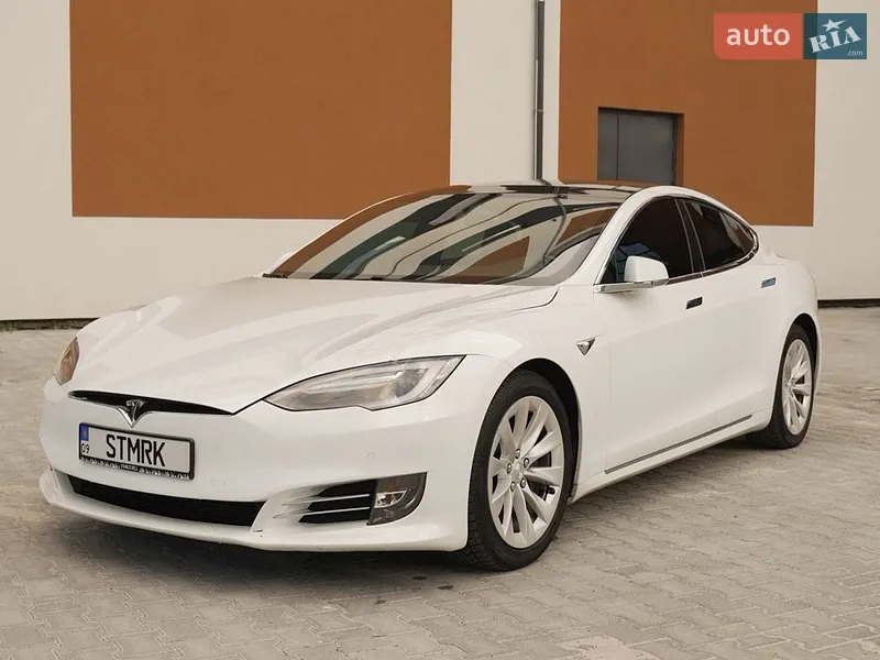 Tesla Model S