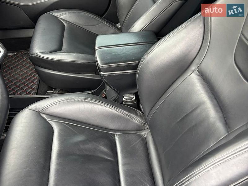 Лифтбек Tesla Model S 2015 в Хмельницком фото 9 Лифтбек Tesla Model S 2015 в Хмельницком
