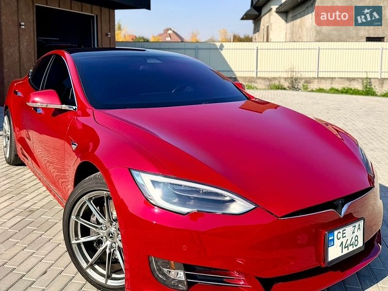 Tesla Model S 2017