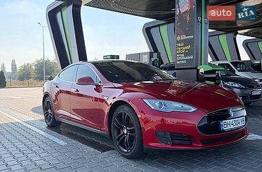 Ліфтбек Tesla Model S 2013 в Одесі