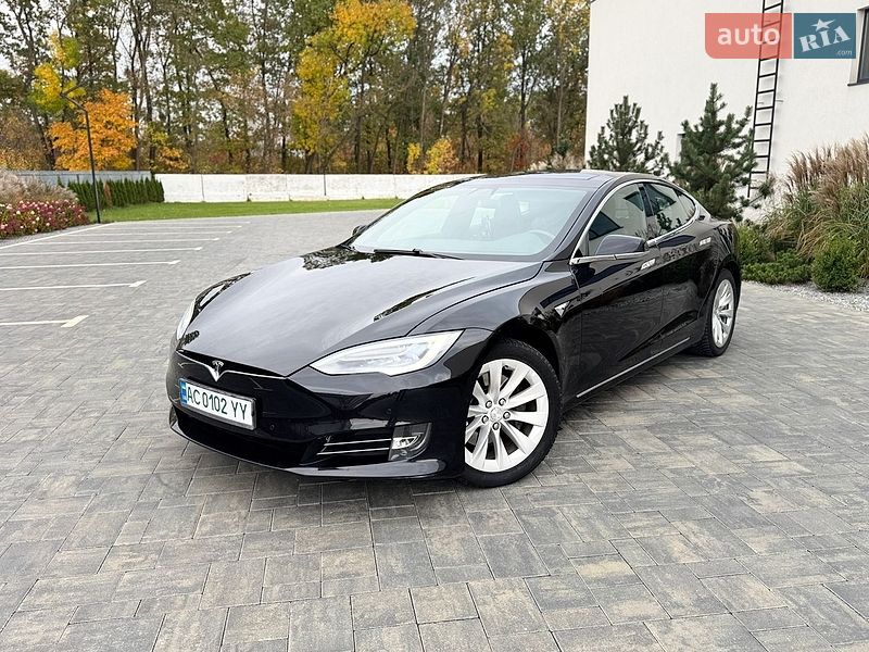 Tesla Model S 2017