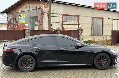 Лифтбек Tesla Model S 2014 в Коломые