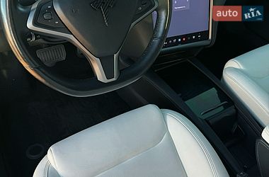 Лифтбек Tesla Model S 2020 в Харькове