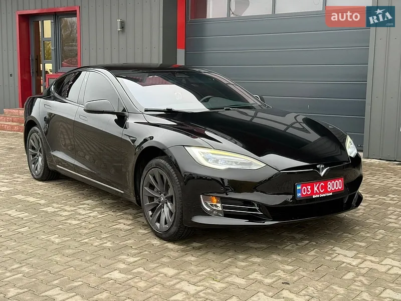 Tesla Model S