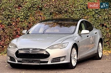 Ліфтбек Tesla Model S 2012 в Одесі