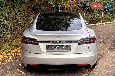 Ліфтбек Tesla Model S 2012 в Одесі