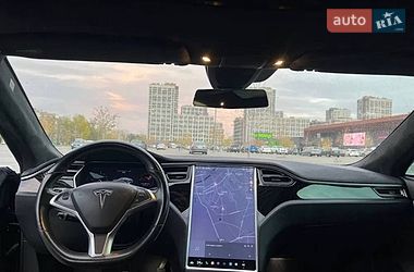 Ліфтбек Tesla Model S 2016 в Львові фото 7 Ліфтбек Tesla Model S 2016 в Львові