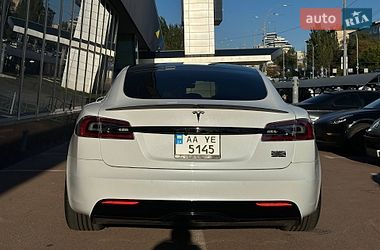Лифтбек Tesla Model S 2021 в Киеве