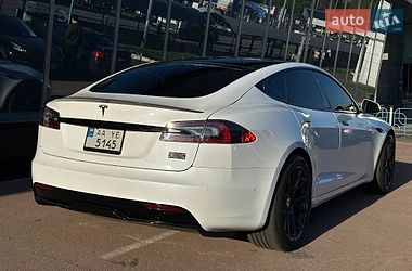 Лифтбек Tesla Model S 2021 в Киеве