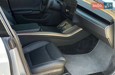 Лифтбек Tesla Model S 2021 в Киеве