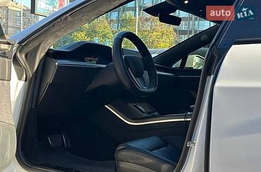 Лифтбек Tesla Model S 2021 в Киеве
