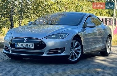 Лифтбек Tesla Model S 2013 в Дрогобыче