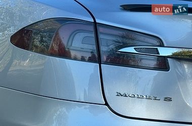 Лифтбек Tesla Model S 2013 в Дрогобыче