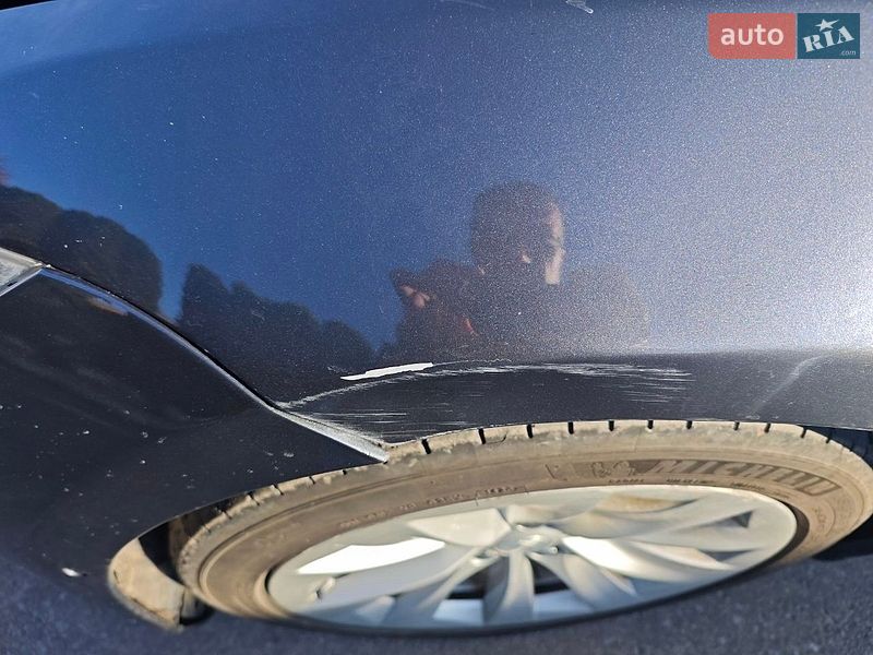 Лифтбек Tesla Model S 2015 в Львове