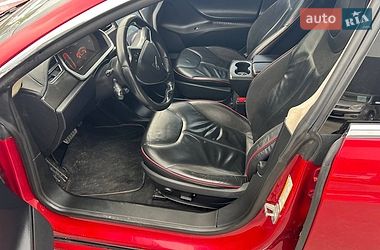 Лифтбек Tesla Model S 2013 в Львове