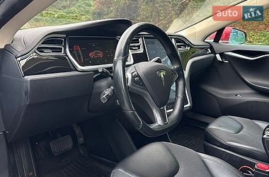 Лифтбек Tesla Model S 2014 в Буче