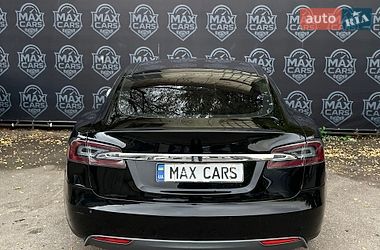 Лифтбек Tesla Model S 2014 в Киеве