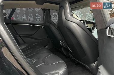 Лифтбек Tesla Model S 2014 в Киеве