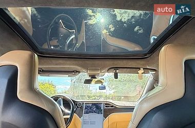 Лифтбек Tesla Model S 2015 в Луцке фото 6 Лифтбек Tesla Model S 2015 в Луцке
