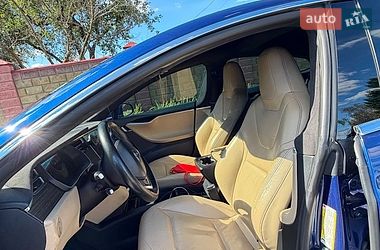 Лифтбек Tesla Model S 2015 в Луцке фото 11 Лифтбек Tesla Model S 2015 в Луцке