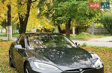 Ліфтбек Tesla Model S 2018 в Прилуках фото 3 Ліфтбек Tesla Model S 2018 в Прилуках