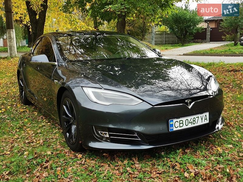 Ліфтбек Tesla Model S 2018 в Прилуках фото 5 Ліфтбек Tesla Model S 2018 в Прилуках