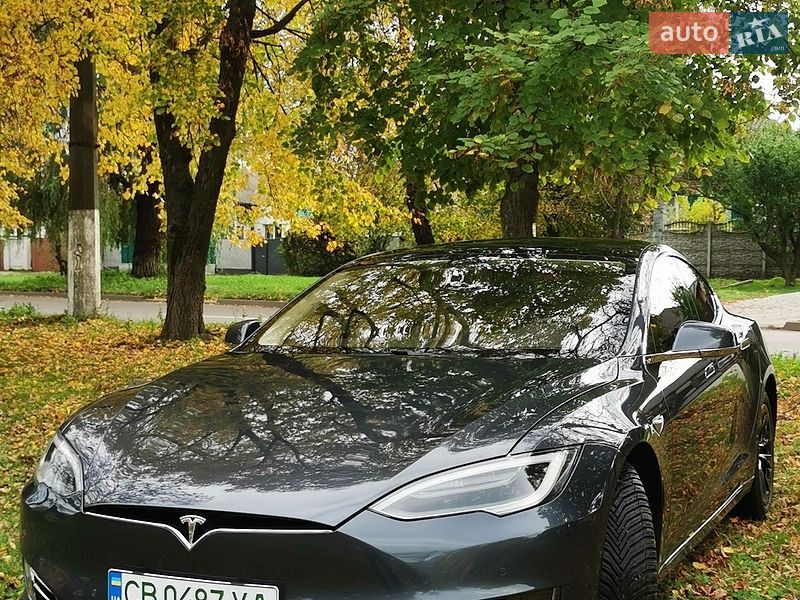 Ліфтбек Tesla Model S 2018 в Прилуках фото 6 Ліфтбек Tesla Model S 2018 в Прилуках