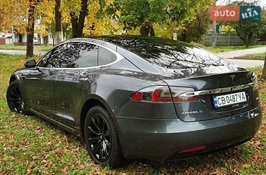 Ліфтбек Tesla Model S 2018 в Прилуках фото 12 Ліфтбек Tesla Model S 2018 в Прилуках