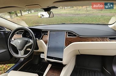 Ліфтбек Tesla Model S 2018 в Прилуках фото 14 Ліфтбек Tesla Model S 2018 в Прилуках