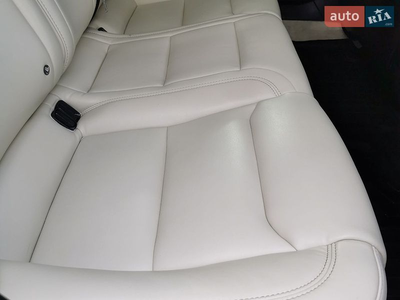 Ліфтбек Tesla Model S 2018 в Прилуках фото 21 Ліфтбек Tesla Model S 2018 в Прилуках
