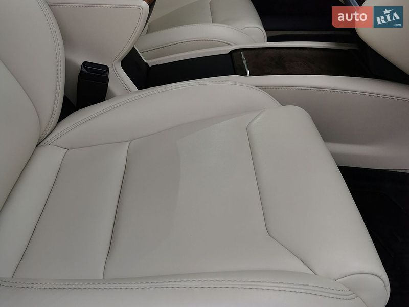 Ліфтбек Tesla Model S 2018 в Прилуках фото 20 Ліфтбек Tesla Model S 2018 в Прилуках